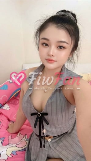 พลอยใส - ไซด์ไลน์ - 6a7ca76eac848_IMG_2616 - fiwfans