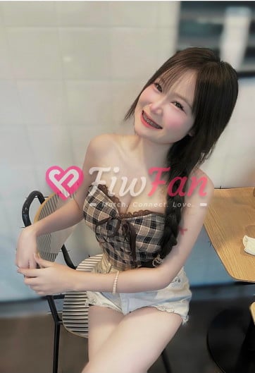 แพรว - ไซด์ไลน์ - 6a800ba07239d_att - fiwfans