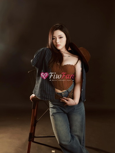Jinjin - ไซด์ไลน์ - 6a80a3d8a2656_IMG_3700 - fiwfans