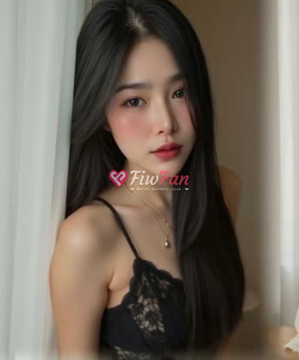 Mew Lee - Sideline photo 4