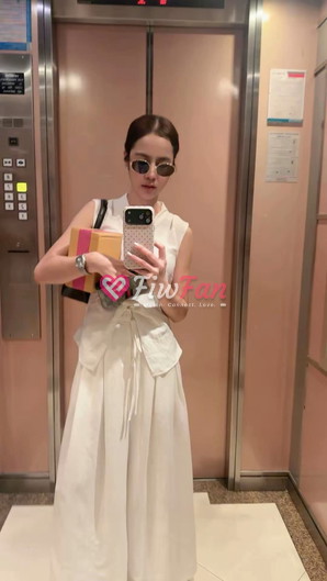 ยูหลิน - ไซด์ไลน์ - 6a864d7b67538_FB_IMG_1787110951101 - fiwfans