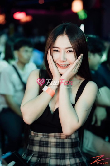 ฟ้าใส - ไซด์ไลน์ - 6a87c3cbcfc9b_IMG_3397 - fiwfans