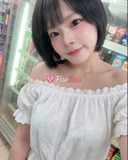 ลิลี่ - ไซด์ไลน์ - 6a8a9e634d9c6_IMG_9497 - fiwfans