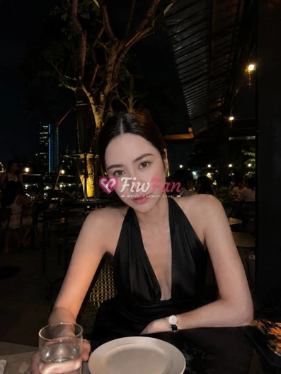 ยูหลิน - ไซด์ไลน์ - 6a8aeff987b75_1787396346327 - fiwfans