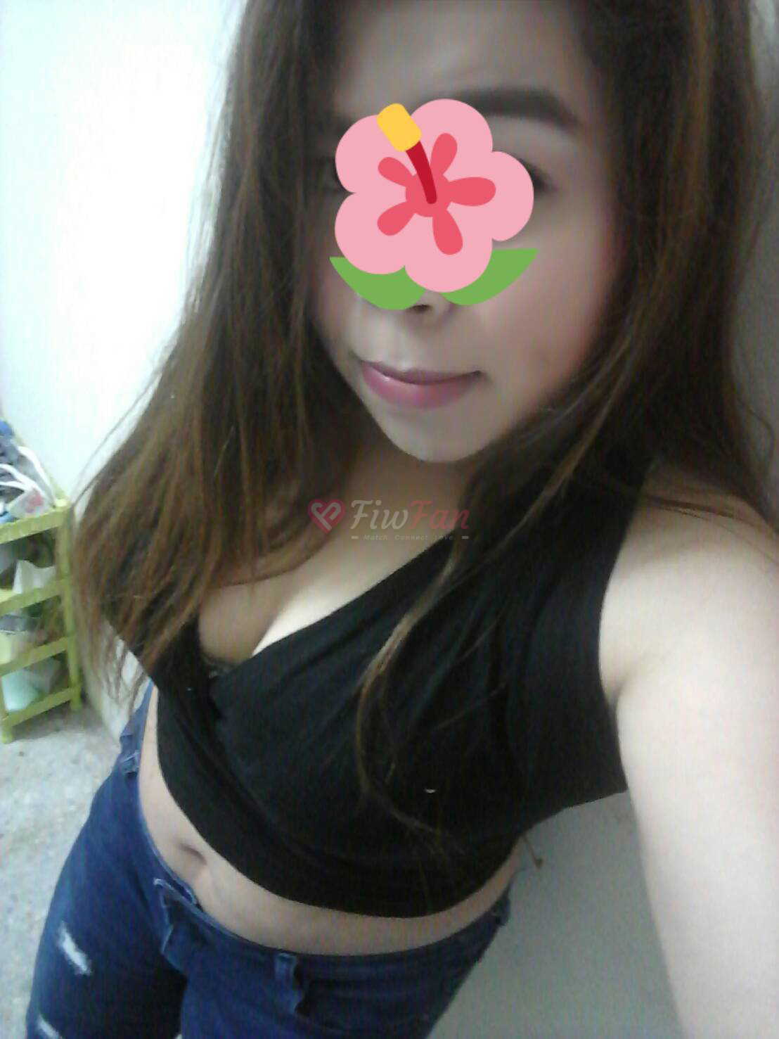เตย สาวรับงาน ไซด์ไลน์ ในชุดเดรส สีดำ