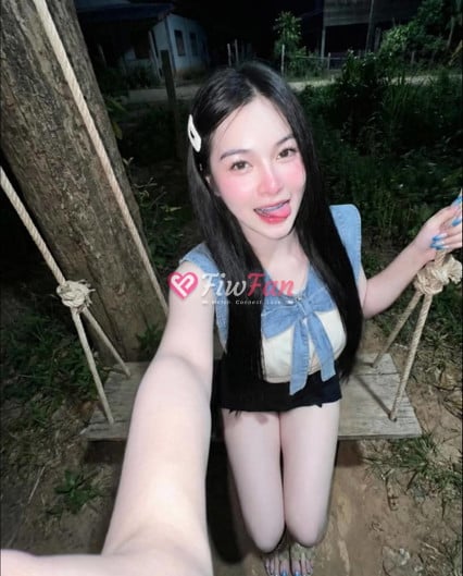Disney - ไซด์ไลน์ - 6a9af5ce589fe_1000004375 - fiwfans