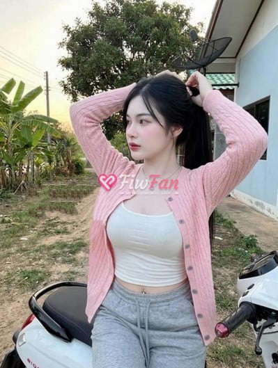 Disney - ไซด์ไลน์ - 6a9af5ce589fe_1000004375 - fiwfans