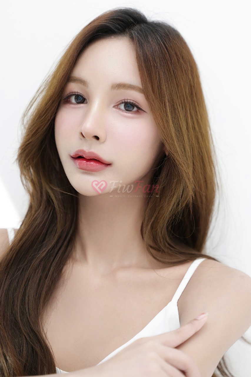Naeun fiwfan ไซด์ไลน์ รัชดา สุขุมวิท ไซไล sideline