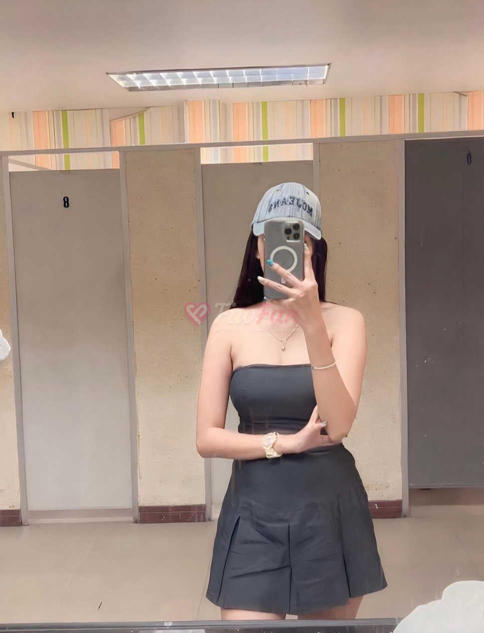 ลูกตาล ไซด์ไลน์ ดินแดง รัชดา fiwfan โพสกระจกในห้องน้ำ
