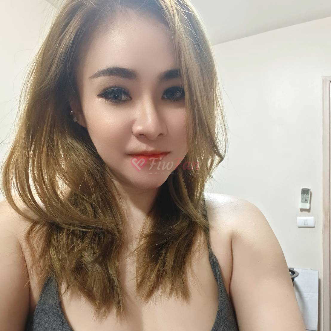 Pepsi fiwfans ไซด์ไลน์ สาวไซด์ไลน์ นนทบุรี เซ็กซี่ในชุดสายเดี่ยว