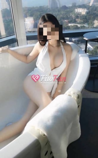 แอนนา ลูกครึ่งไต้หวัน - ไซด์ไลน์ - 6aaa679e5c4f7_1000059910 - fiwfans