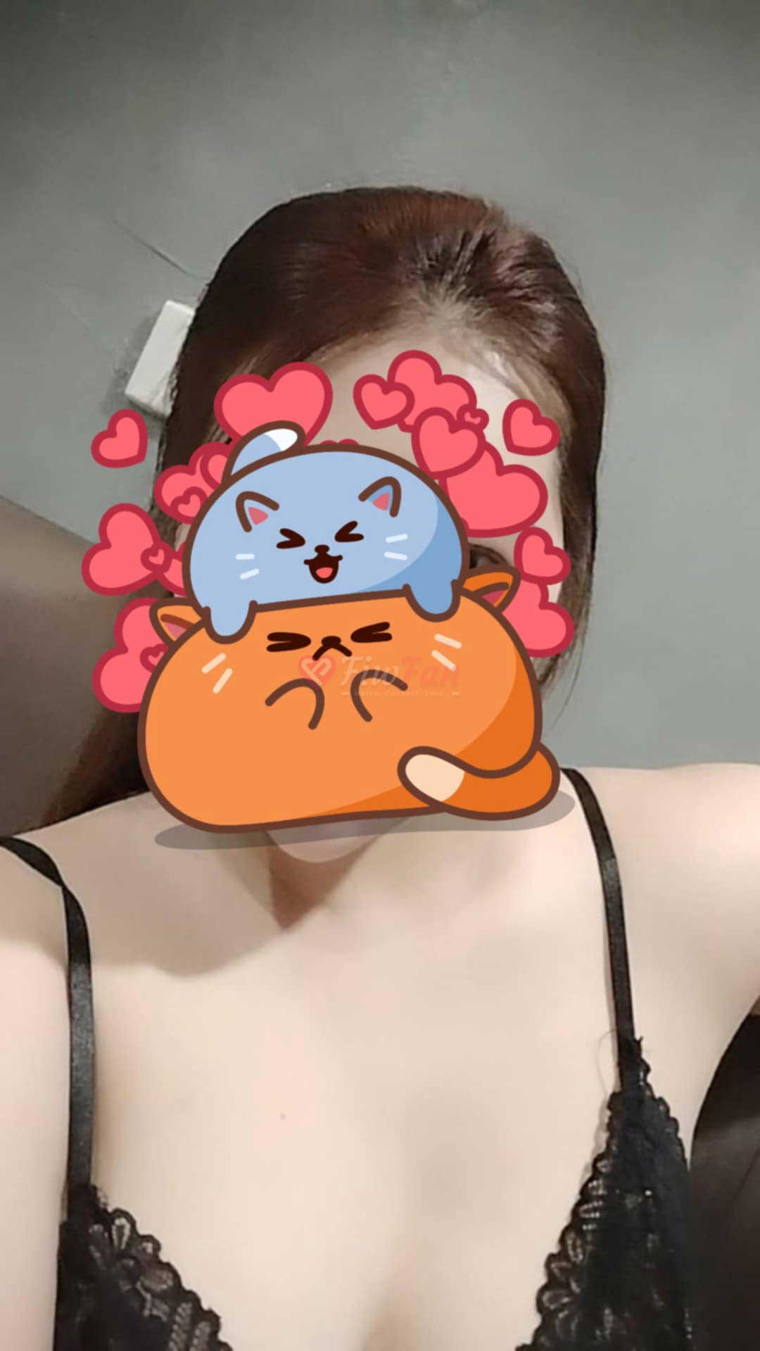 Soda ไซไล บุรีรัมย์ โพสอวดความเซ็กซี่ในชุดบราและสายเดี่ยวลูกไม้สีดำ | fiwfan