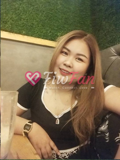 fiwfan นิลิน ชุดซีทรูดำ ไซด์ไลน์ พหลโยธิน ถ่ายเซลฟี่ใกล้ชิด