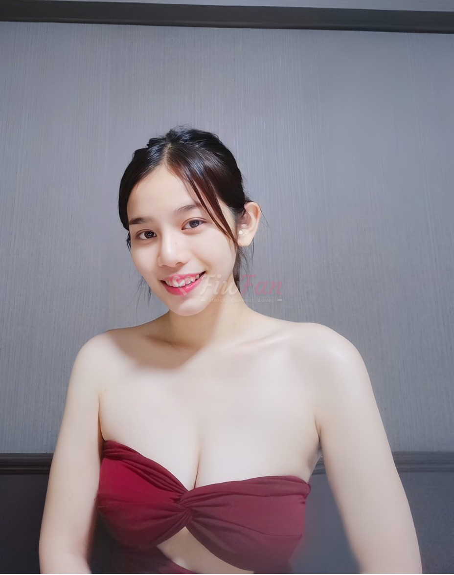 เมญ่า สาวไซด์ไลน์ fiwfan sideline