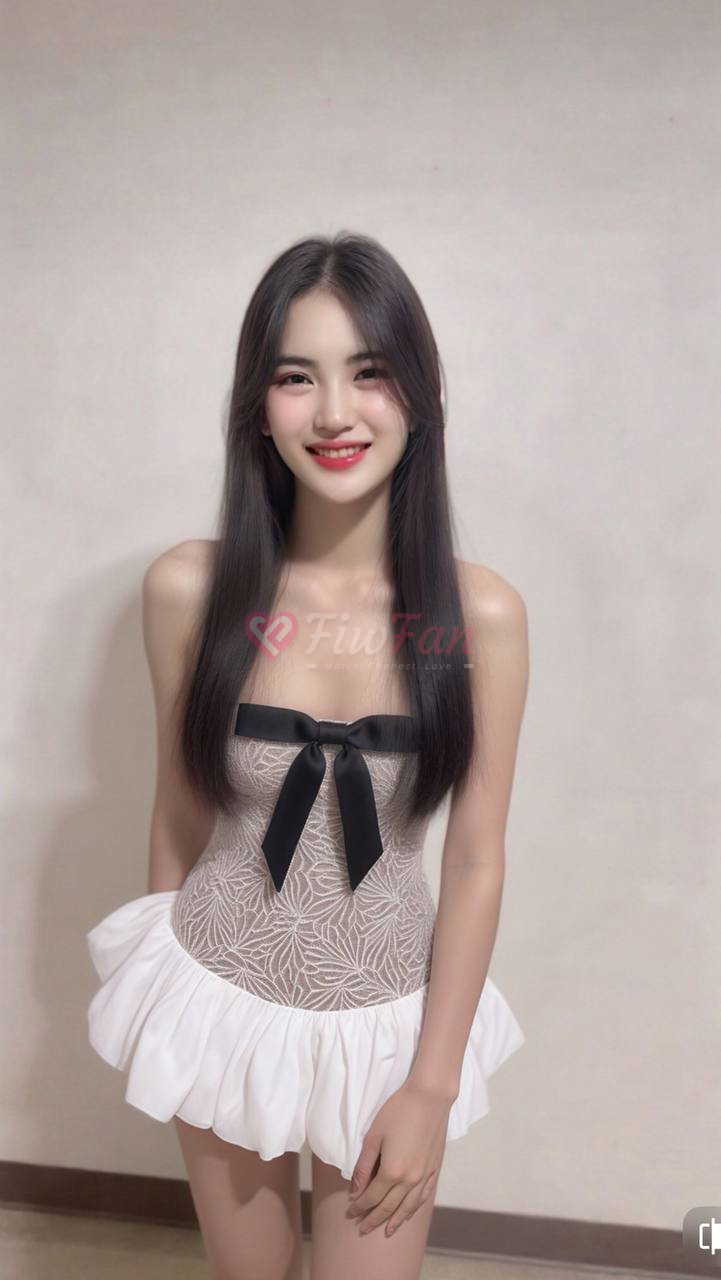 นาเนีย fiwfan ไซด์ไลน์ นนทบุรี ชุดลูกไม้ขาวโบว์ดำ ยิ้มสวย
