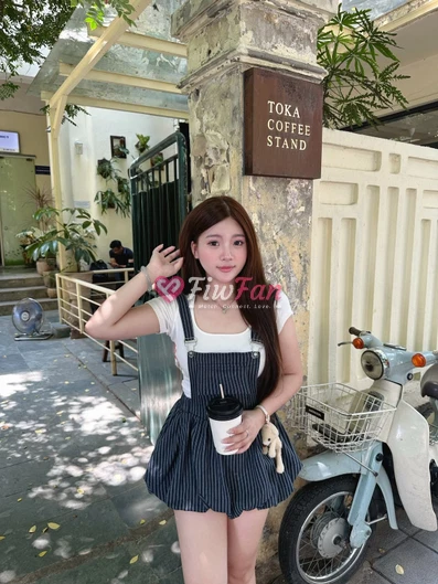 มาใหม่ค่ะ - Sideline photo 2