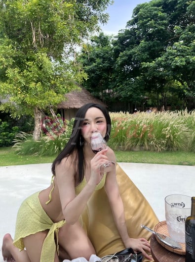 Best fiwfan ไซไล รัชดา17 สวยแซ่บ ดื่มไวน์กลางแจ้ง – fiwfans sideline