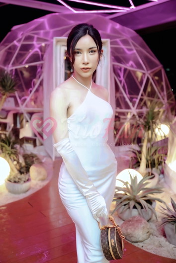 Best ไซด์ไลน์ รัชดา สวยหรู ชุดเดรสขาว – fiwfan โปรไฟล์สาวไซด์ไลน์
