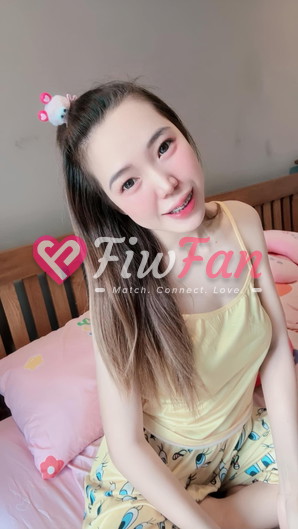 fiwfans มิลิน ไซไล สาวรับงาน เพชรเกษม fiwfan