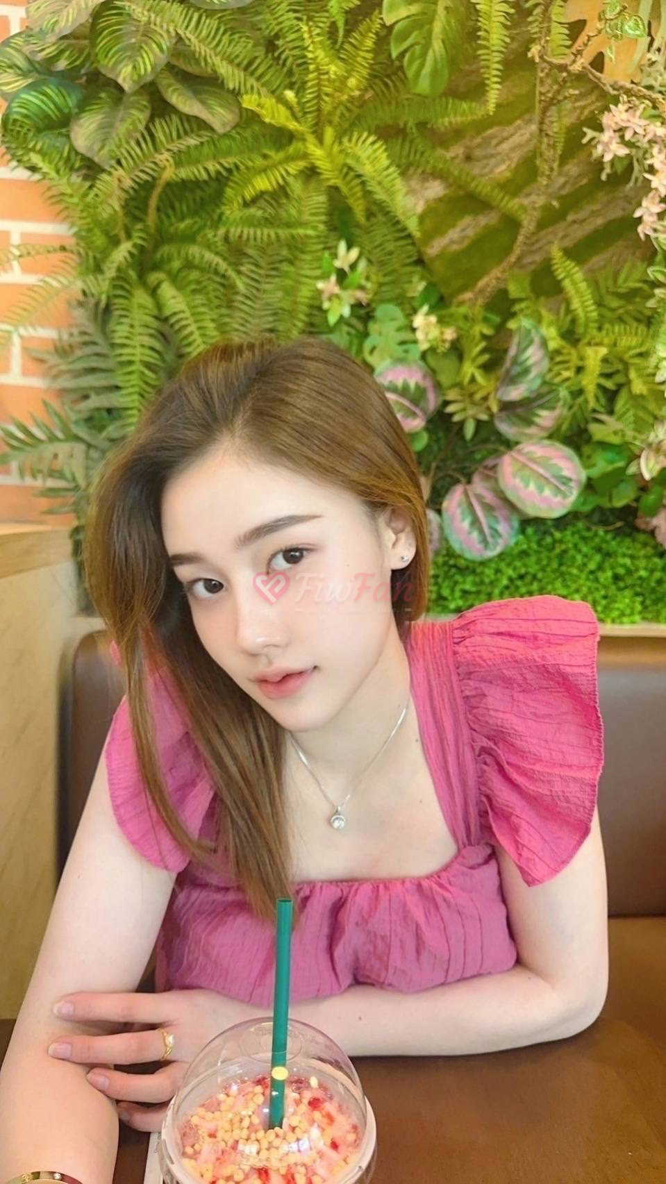 ฮันนี่ รัชดา สาวไซด์ไลน์ โปรไฟล์ fiwfan