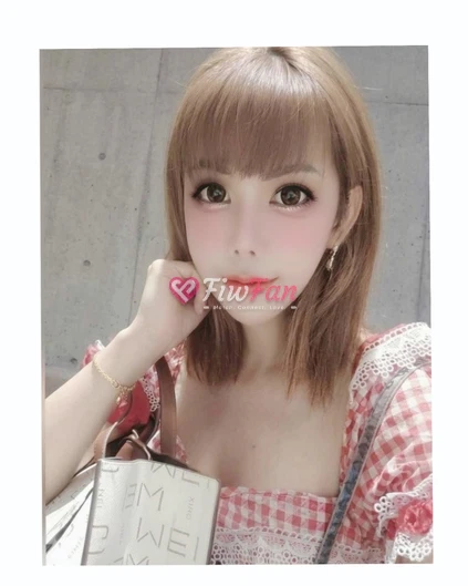 ชมพู่แรงดูด10ริคเตอร์lineใหม่-6ad29216df4e6_4974-fiwfans