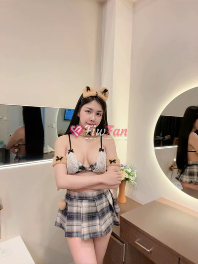 แคนดี้ นักศึกษา - ไซด์ไลน์ - 6ad3565916b24_line_oa_chat_261017_174322 - fiwfans
