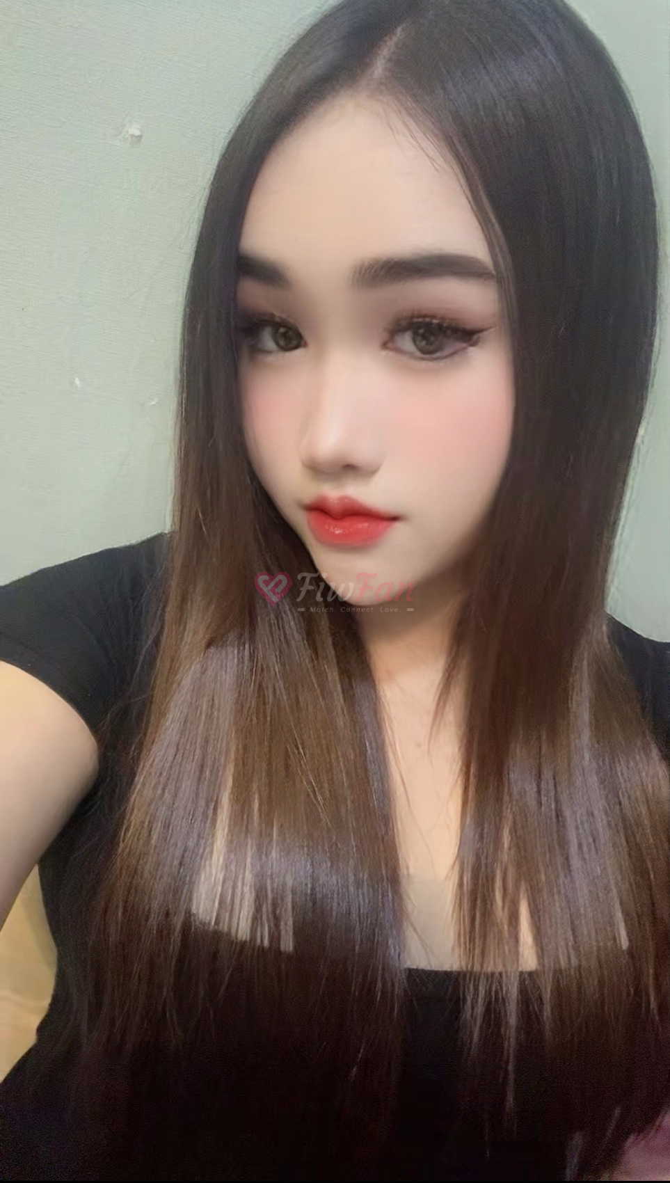 พลอยใส - ไซด์ไลน์ - 68d318944a9da_line_oa_chat_250908_210104 - fiwfans