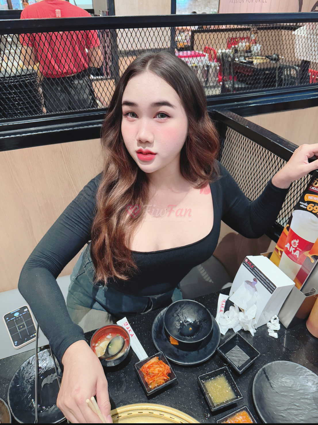 พลอยใส - ไซด์ไลน์ - 68d318944a9da_line_oa_chat_250908_210104 - fiwfans