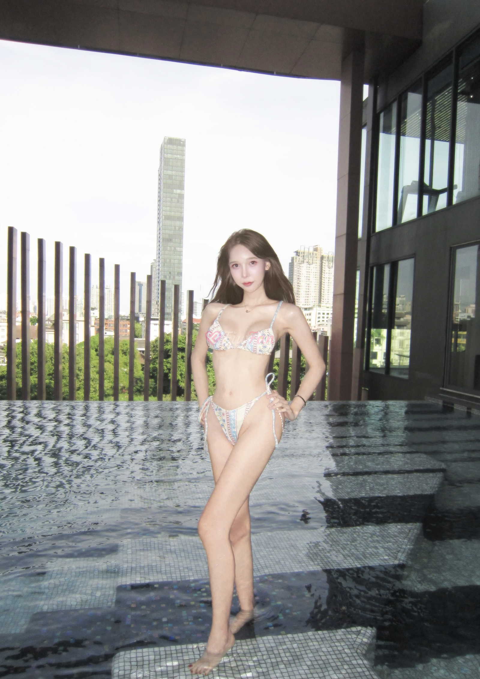 Minnie - ไซด์ไลน์ - 68e620f198b16_IMG_3958 - fiwfans