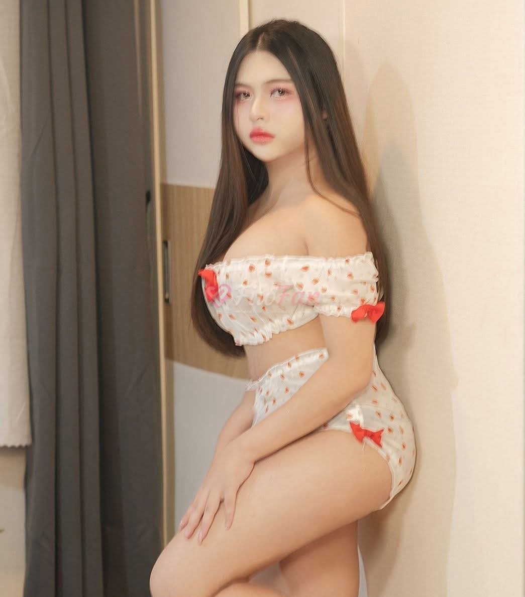 Nicky lovely - ไซด์ไลน์ - 68e9f3aaee1f3_FB_IMG_1744151888269 - fiwfans