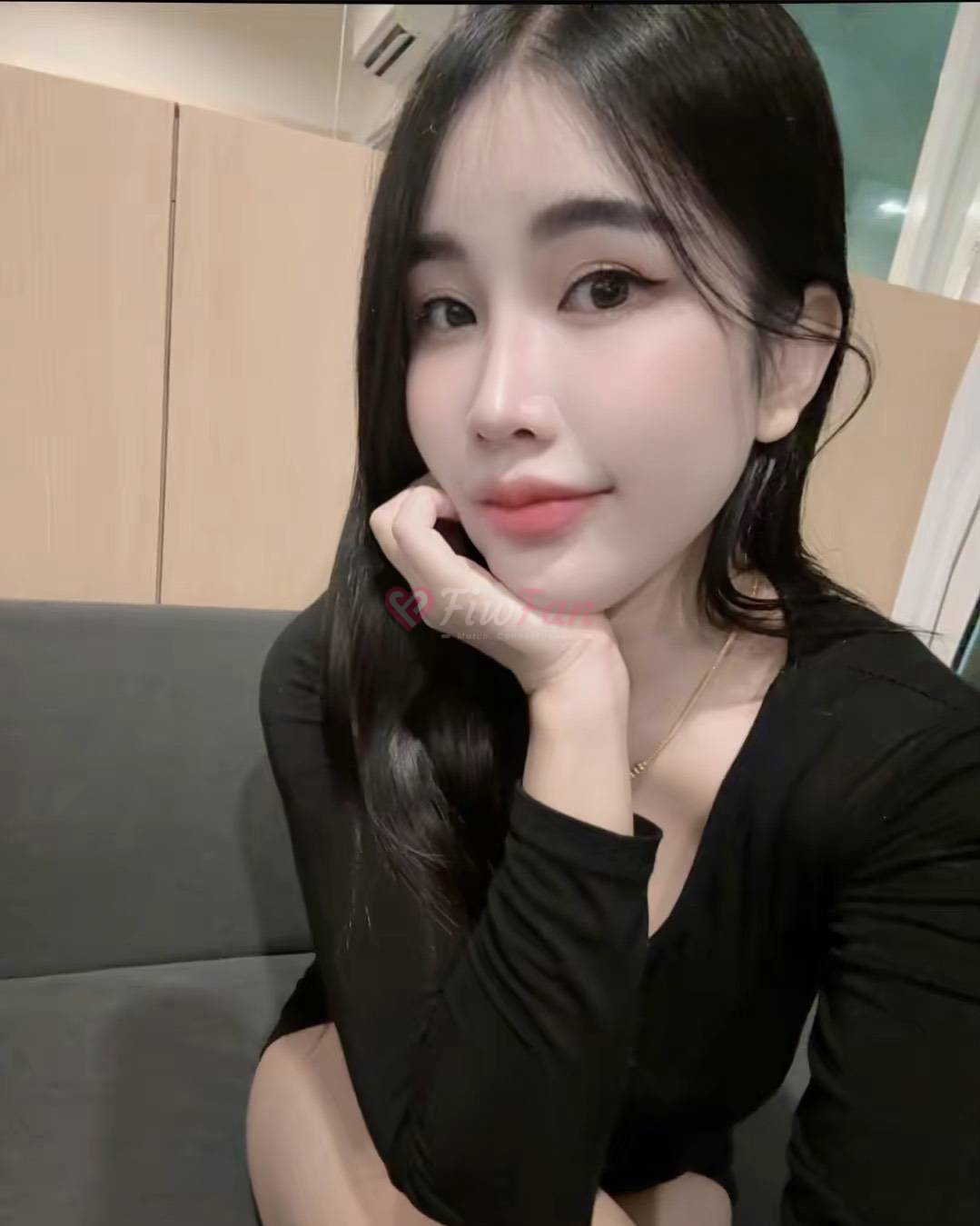 เอมมี่ - ไซด์ไลน์ - 68f206b01ad91_323898_0 - fiwfans