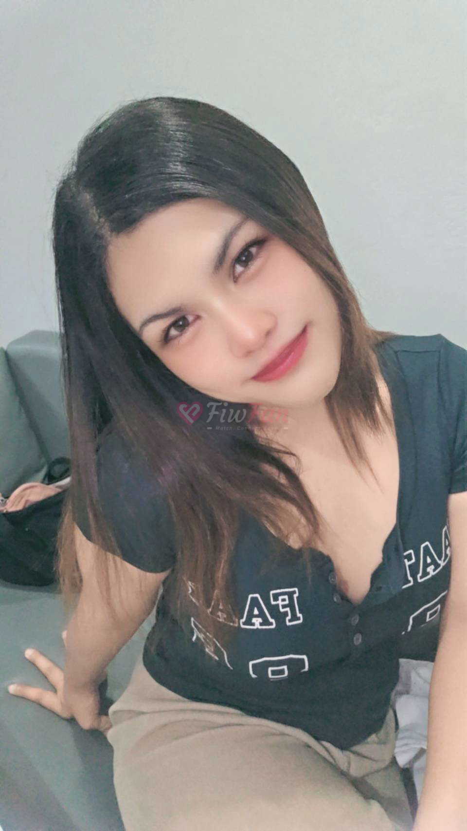 พลอยลี่ - ไซด์ไลน์ - 6900050a68533_1000001292 - fiwfans
