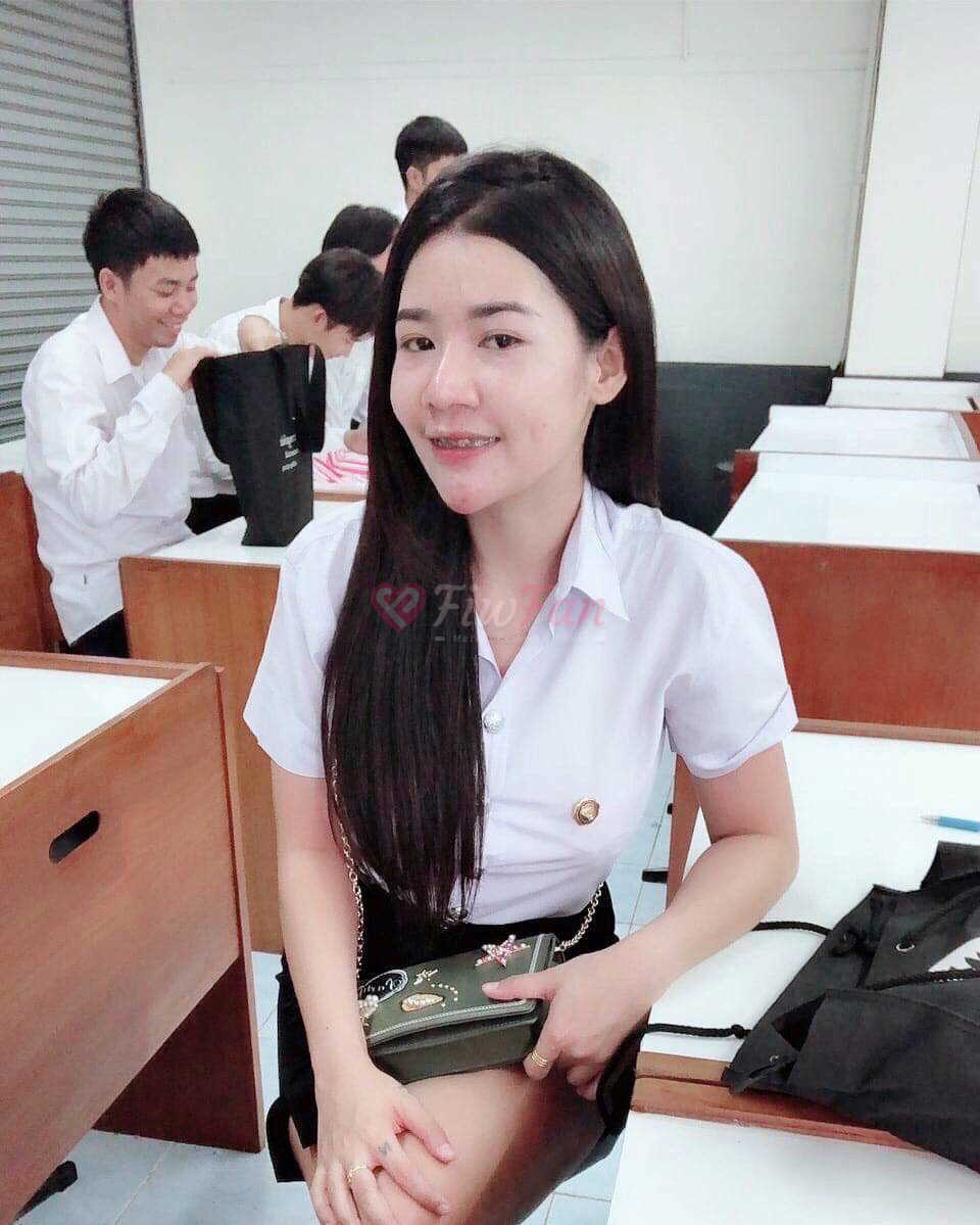 เมย์ - ไซด์ไลน์ - 69030a258f9a1_IMG_9211 - fiwfans
