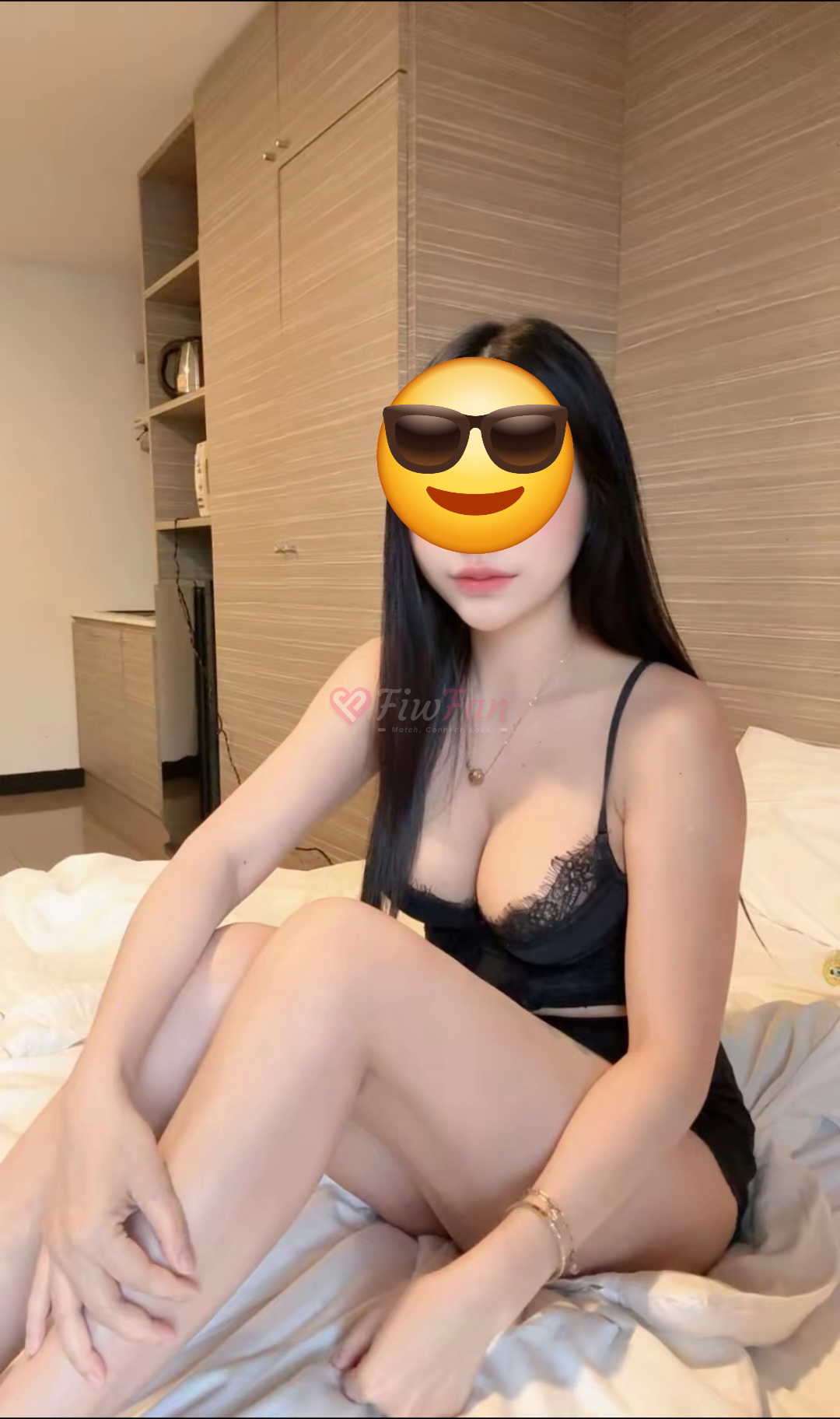 มุก - ไซด์ไลน์ - 6906eaa14f700_Screenshot_20251102_122019_Gallery - fiwfans