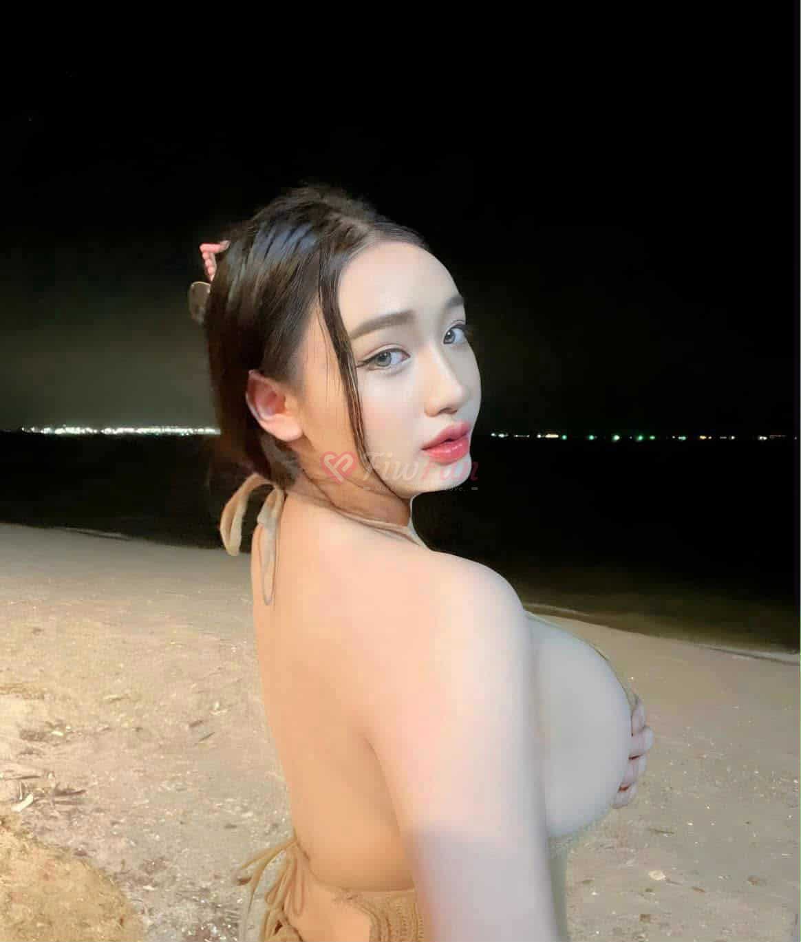 มีนา - ไซด์ไลน์ - 690d3b24e7821_att - fiwfans