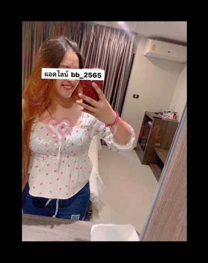 เซลฟี่ชุดเดรสสีขาวลายดอกในย่าน รัชดา พร้อมบริการแบบ ฟิวแฟน โดย bb_2565