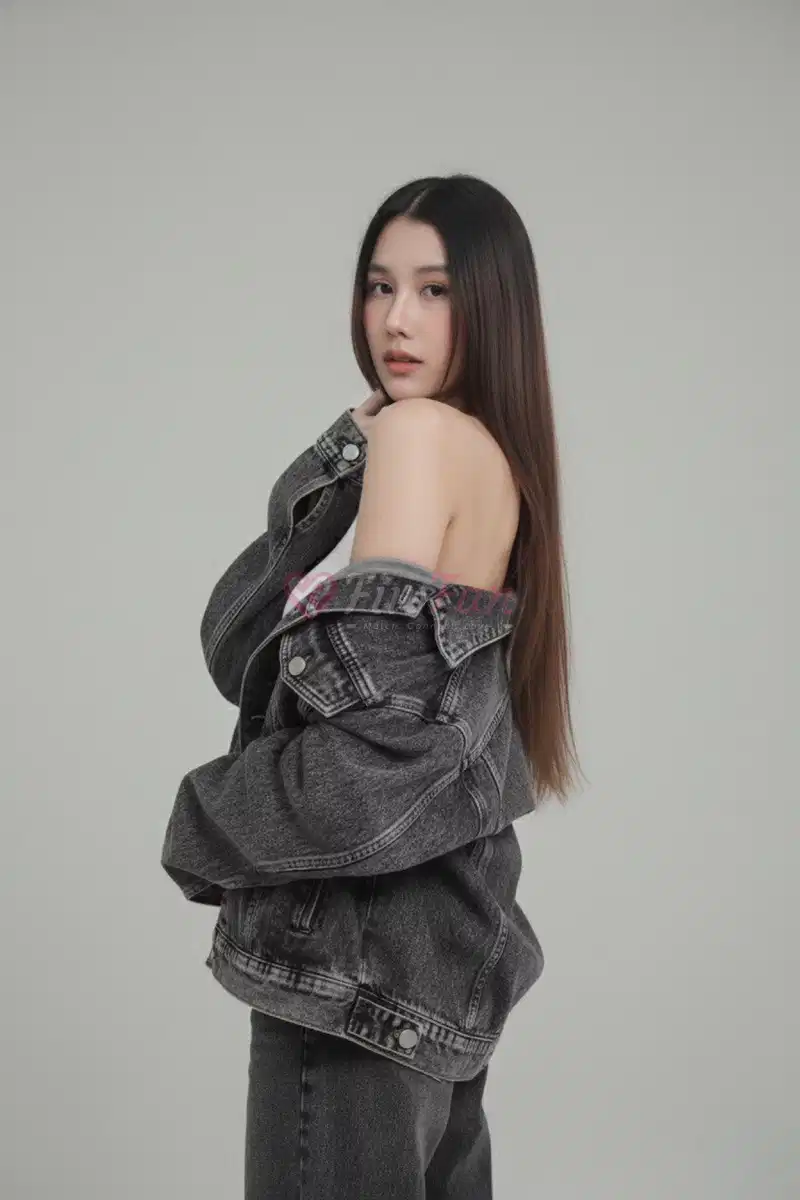 Noina - ไซด์ไลน์ - 6931af8d36c1a_9CD04165-BBF9-416D-937F-F3E68F8EC905 - fiwfans