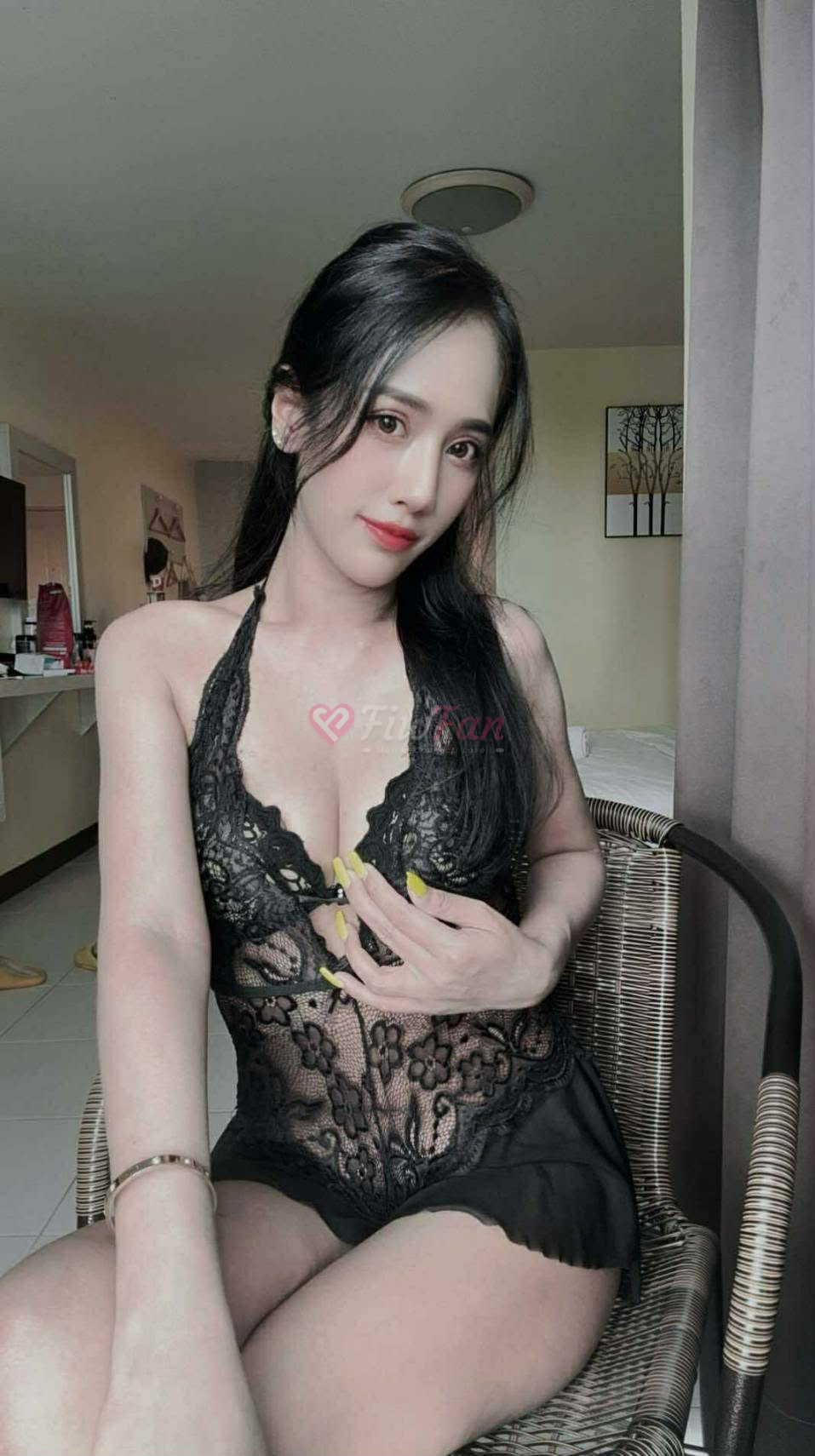 เมเปิ้ล - ไซด์ไลน์ - 69344f40b12eb_2e452d30-76fd-4e2e-8232-57902ce09a8f - fiwfans