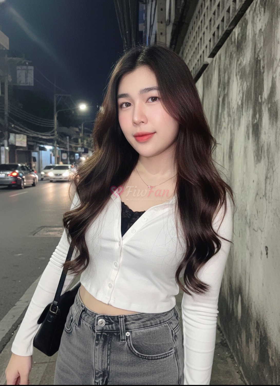 แอลี่ - ไซด์ไลน์ - 6939b6c80bddd_IMG_8303 - fiwfans