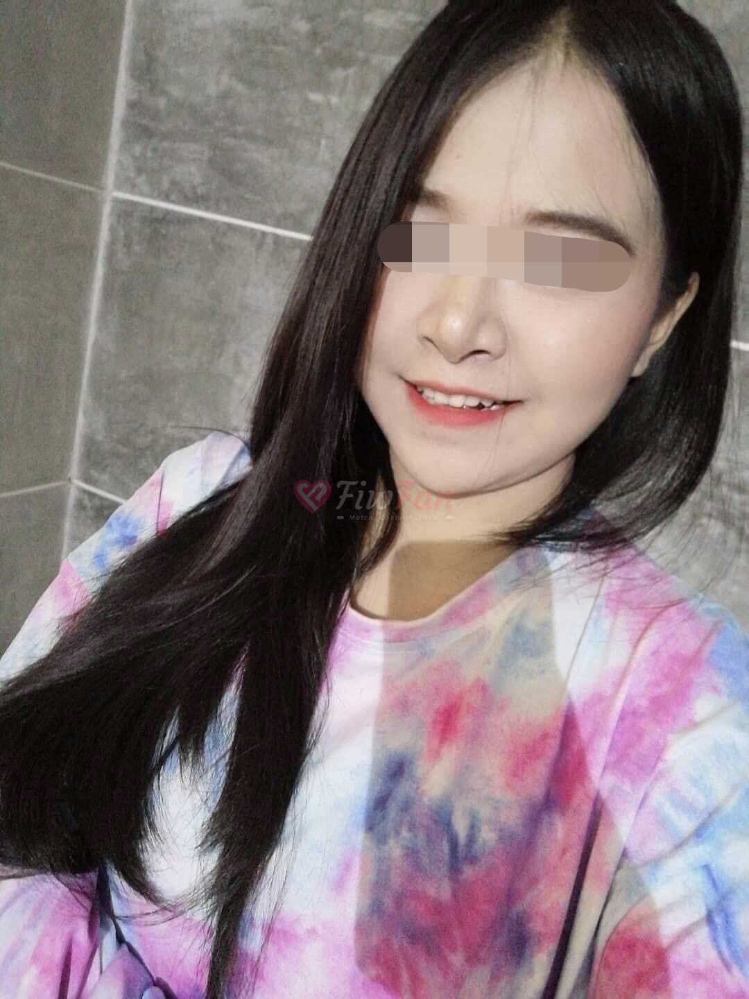 ภาพเซลฟี่พะแพนในย่าน ธัญบุรี พร้อมบริการแบบ sideline โดย พะแพน