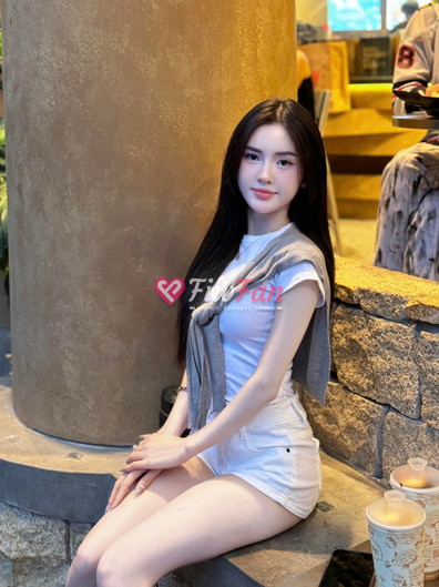 เดซี่เซลฟี่โชว์ผมสีชมพูสุดแซ่บ ในย่าน Rangsit พร้อมบริการแบบ sideline โดย เดซี่