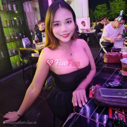 น้องนัด สาวสอง - Sideline photo 4
