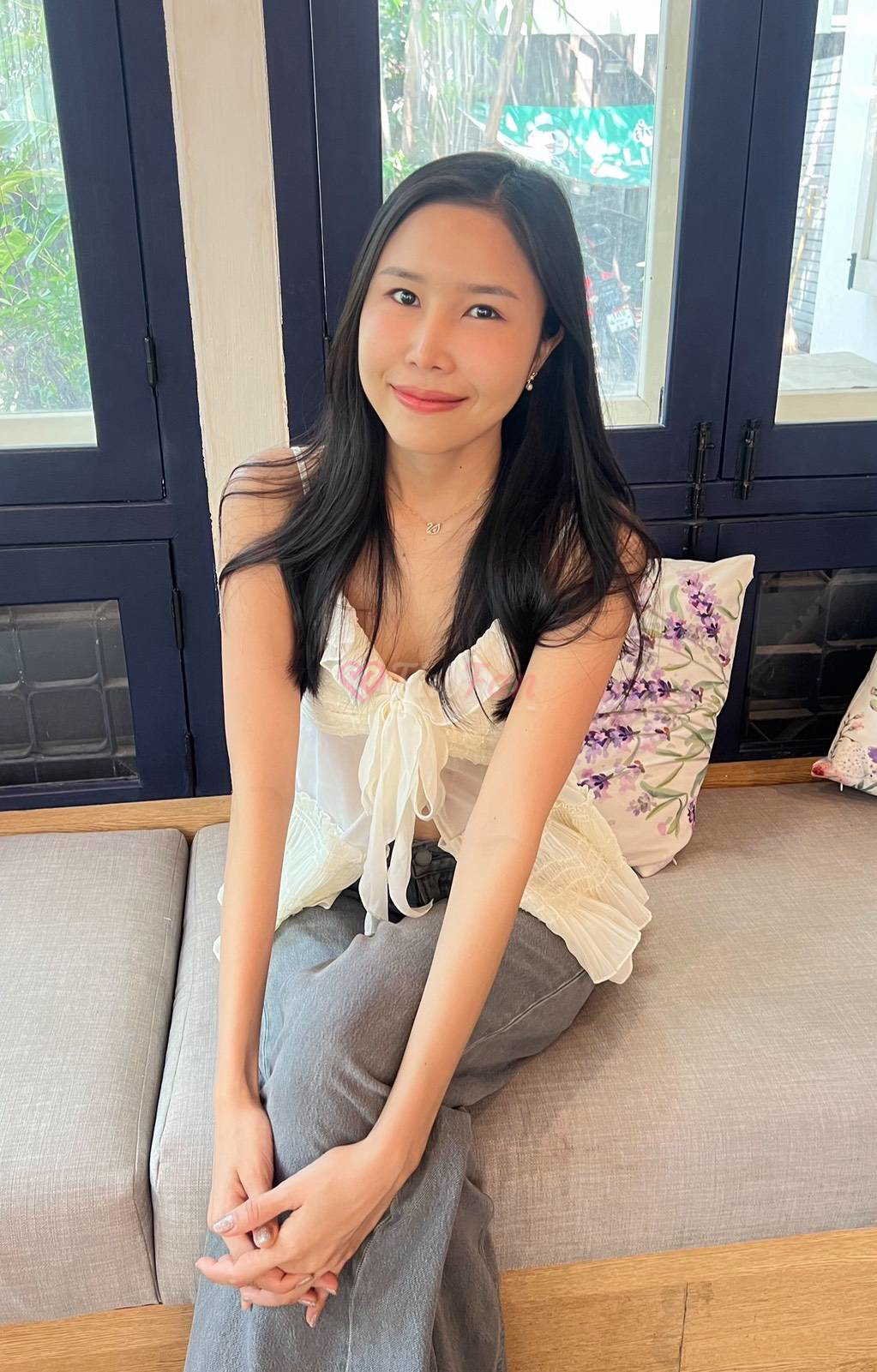 มีมี่-5 ในลุคน่ารักสดใสในย่าน เมืองสมุทรปราการ พร้อมบริการแบบ ไซด์ไลน์ โดย มีมี่-5