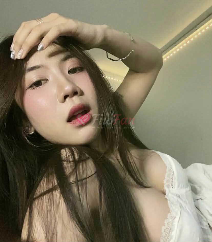 พิมพลอย - ไซด์ไลน์ - 69a056e323751_86856d13-6e75-4d15-8b98-6968c07b127e - fiwfans