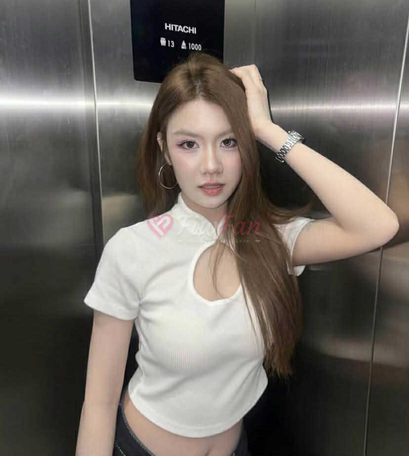 พิมพลอย - ไซด์ไลน์ - 69a056e323751_86856d13-6e75-4d15-8b98-6968c07b127e - fiwfans